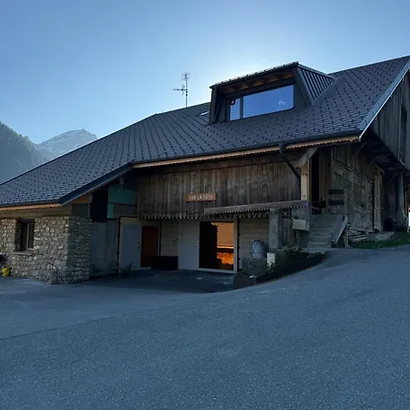 C'emile - * Châtel